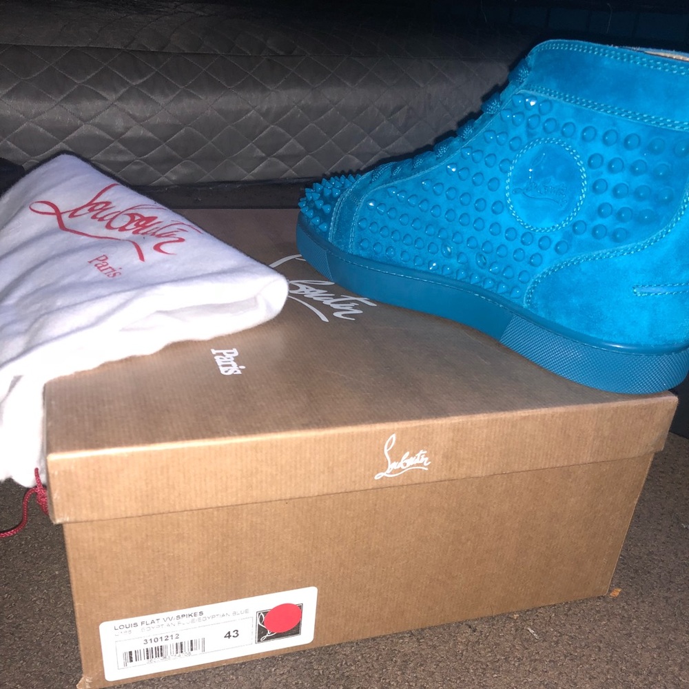 Red bottoms